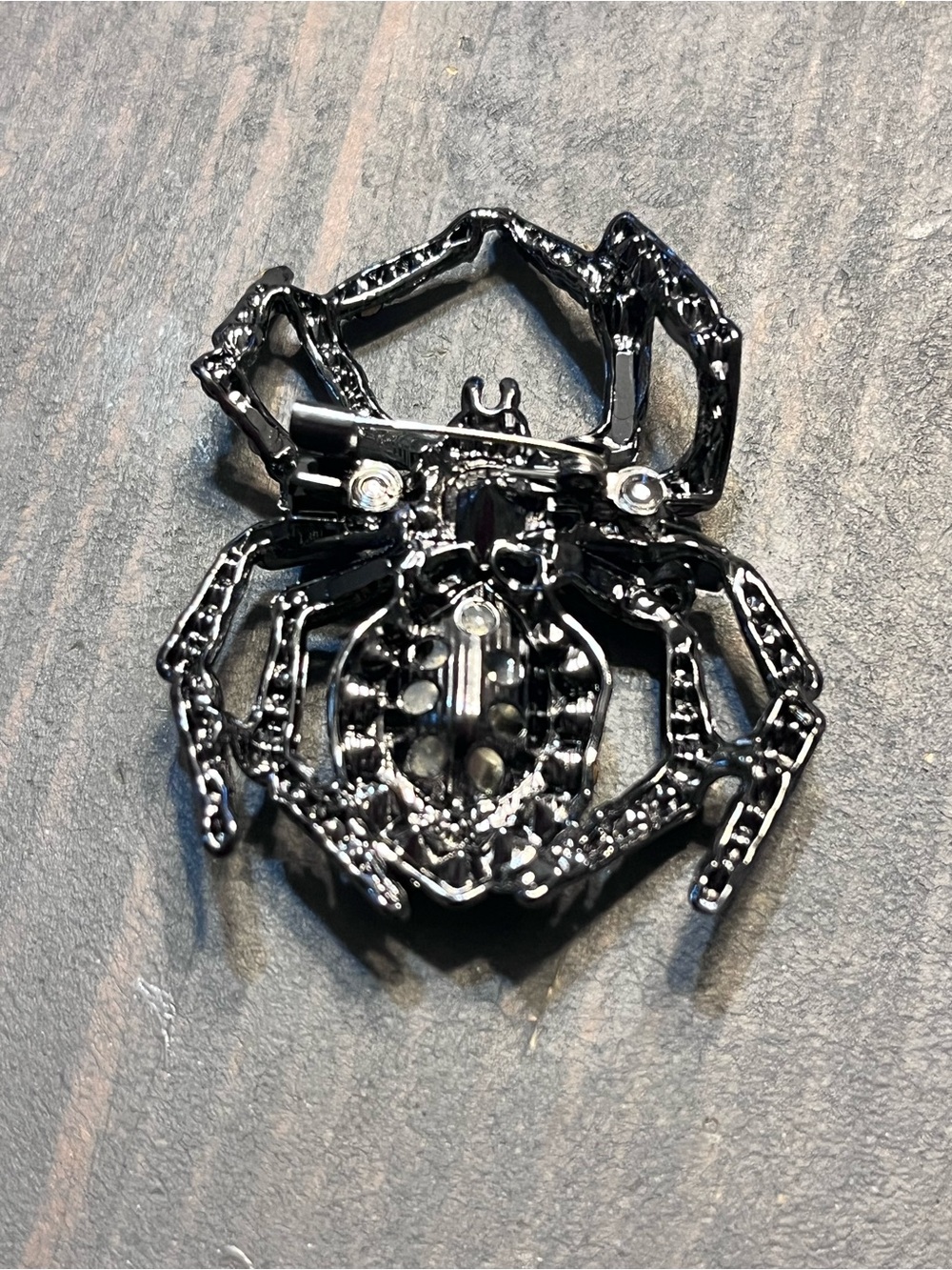 Gothic Spider Brooch with Purple and Gold Stones - Picture 4 of 4